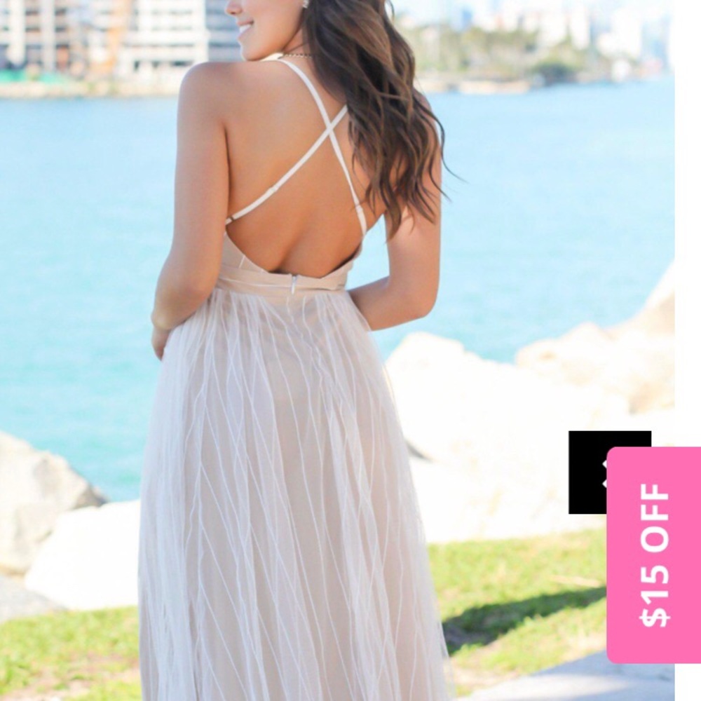 Dress - Picture 3 of 3